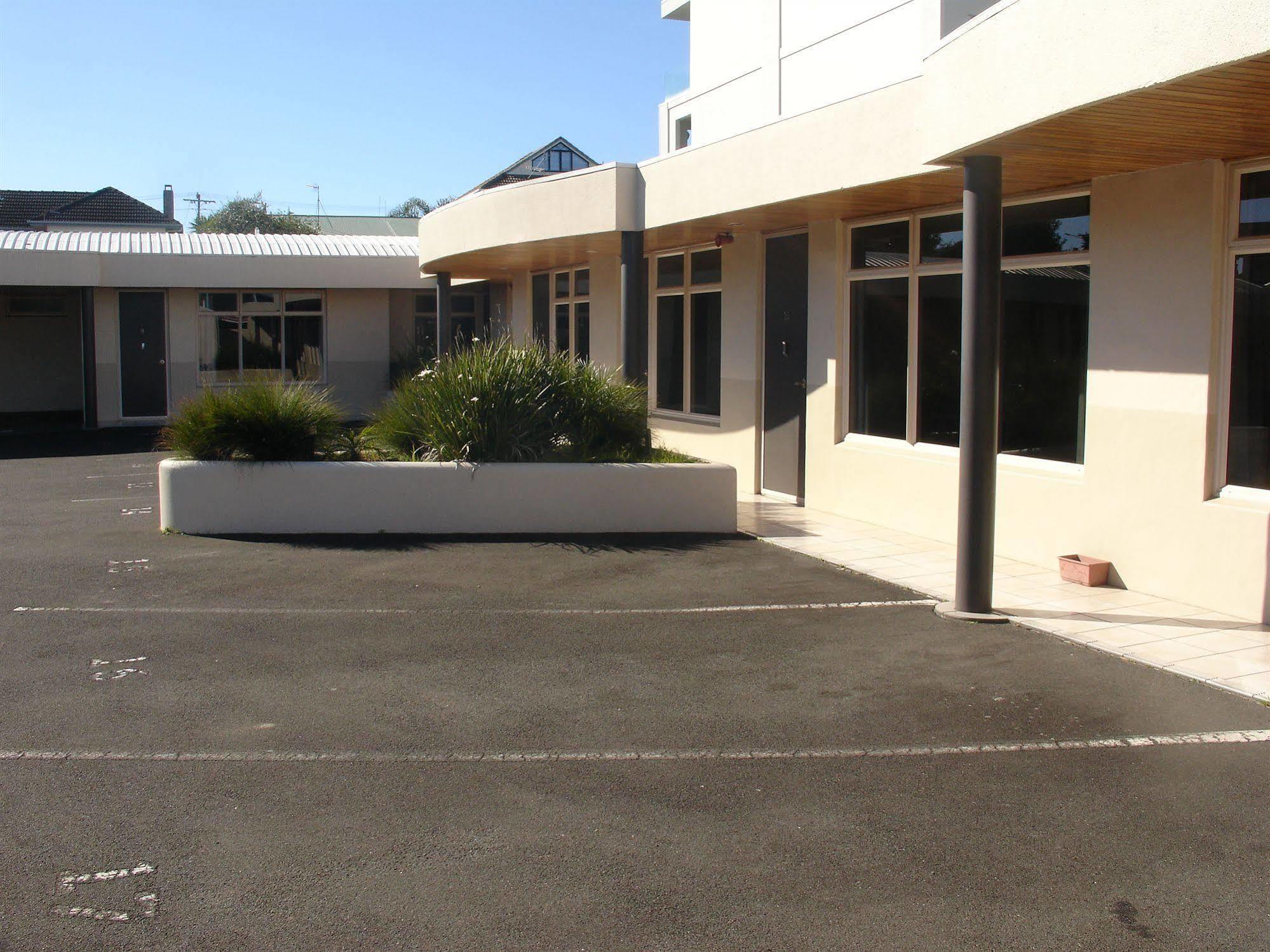 Pacific Motor Inn Mount Maunganui Exterior foto